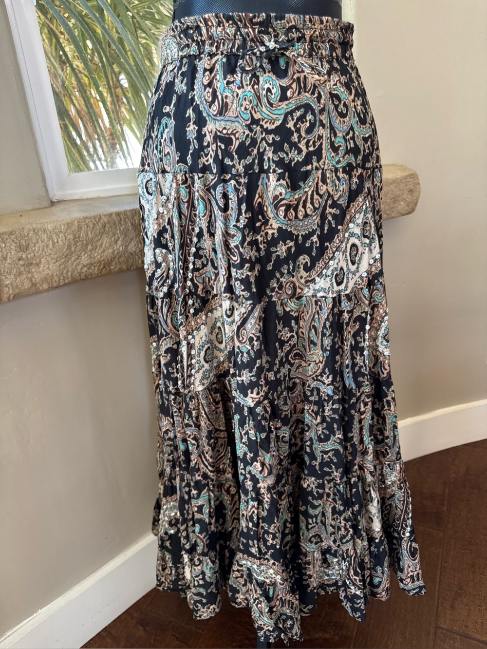 Silver Stream Paisley Boho Sequin Embellished Broom Maxi Skirt Women’s One-Size